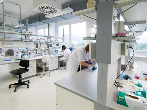 Application of Titanium Dioxide 2195 in Water Purification