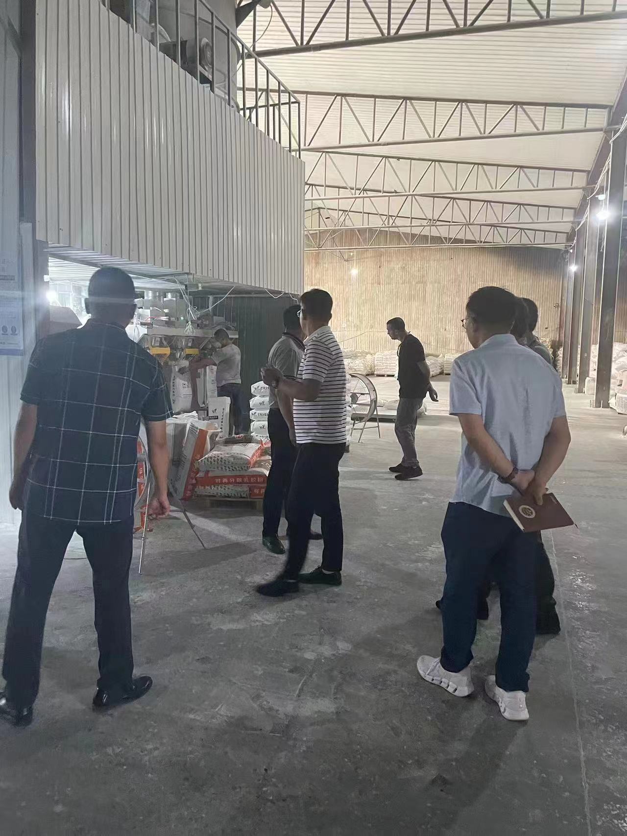 billions tio2